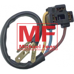 Stik med ledninger, til forlygtepre med P45t-fatning.