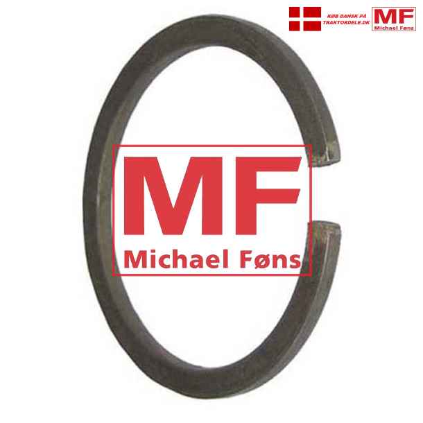 Hovedaksel-lsering, foran leje MF195505. MF135-178