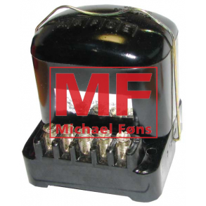 Laderel i sort bakkelit-kasse, som det originale til Fordson