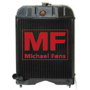 Kler, MF35/3-cyl, med dksel og aftaphane. MF35/3-cyl diesel samt MF35X