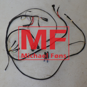 EGENPRODUKTION: Ledningsnet til MF165/MK2, MF175, MF178 med stelstyret start-hjlperel.