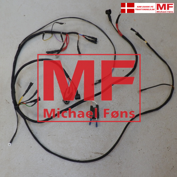 EGENPRODUKTION: Ledningsnet til MF165/MK2, MF175, MF178 med stelstyret start-hjlperel.