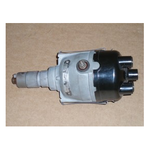 Strmfordeler til Ferguson 31. Renoveret med ny platiner, kondensator, rotor, dksel, fjedre +leje. 