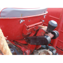 Frersde-ophngsstroppe-st, Fritzmeier-sde i MF135-165-175