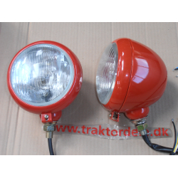 RESTAURERINGS-KVALITET: Lygtest, malet i MF-rd. Forlygter+baglygter+arbejdslygte