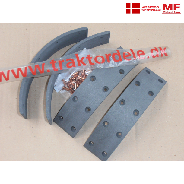 Bremsebelgnings-st, 40X188mm. Sm Bukh-modeller. St med nitter, til 4 sko.