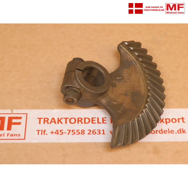 Brugt Sektorhjul med bolt, Hjre og Venstre. Ferguson26 og 31.