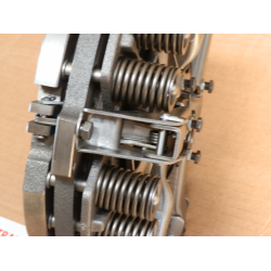 Komplet koblings-arr. med begge koblingsplader isat. Fordson Super-Dexta.