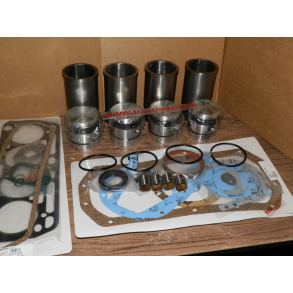 Motor-renoverings-st til International B-250 og B-275. Motorboring 85,7mm