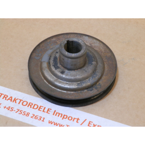 Brugt Krumtap-remskive i plade, til 13mm rem i nyere rgange af MF35Benzin